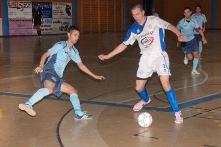 El Smurfit Kappa se aleja del descenso (5-3)