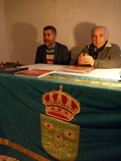 José María Franco presenta en Linares de la Sierra su antología 'Las estaciones de la pintura'