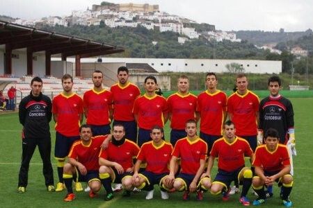 El Aroche se denuncia a sí mismo por alineación indebida