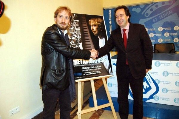 El músico onubense Rafael Prado estrena en el Gran Teatro su espectáculo 'Metamorfosis'