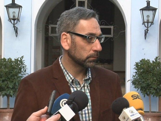 El Ayuntamiento de Ayamonte estudia querellarse contra García Longoria