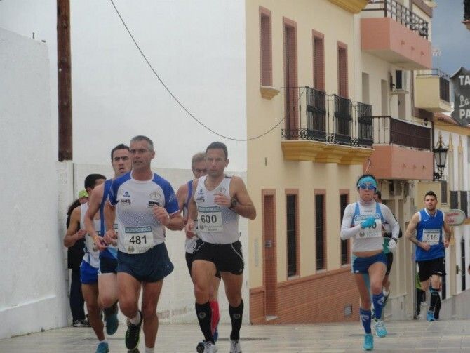 Victorias de Fahkreddine Aoulad y María Belmonte en el Cross de Lepe