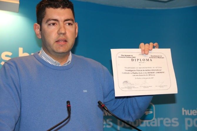 El PP desvela que la Diputación de Huelva contrató en dos ocasiones los servicios de Hellín
