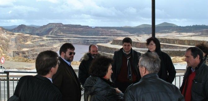 Die Linke y el Partido Comunista Checo visitan la Cuenca Minera