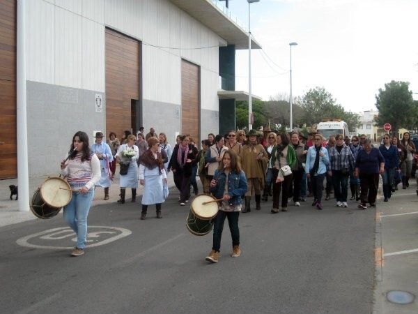 Un centenar de mujeres de Punta Umbría peregrinan al recinto romero