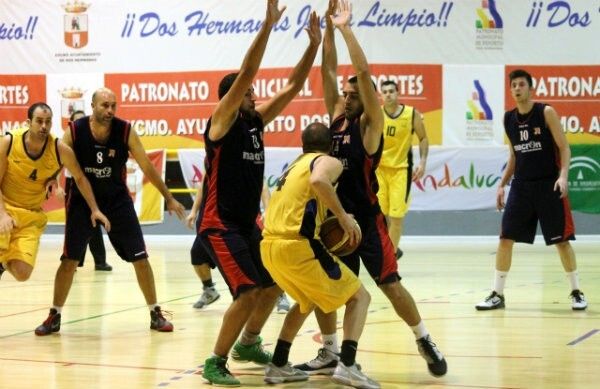 El CB Palos vence el derbi con Ayamonte (72-82)