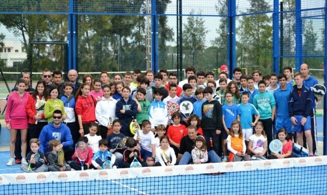 La Federación Onubense de Pádel cultiva la cantera
