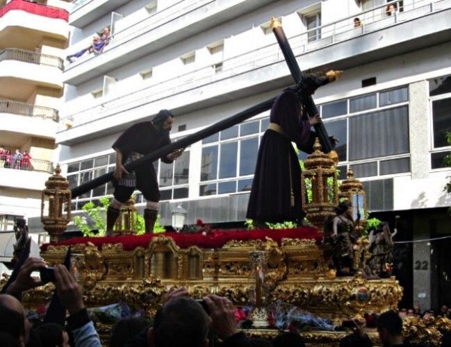 Predominio de luto para Jueves Santo y Madrugá