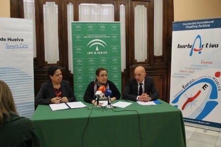 El Puerto de Huelva se acerca a los jóvenes a través de un programa de actividades