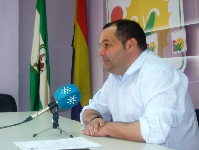 IU acusa al PP de ser “el cómplice de operaciones especulativas en torno a la reapertura de la mina”