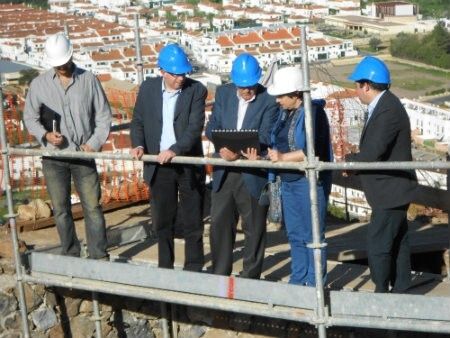Continúan las obras para poner el valor los hallazgos recientes en el alcázar de Aracena