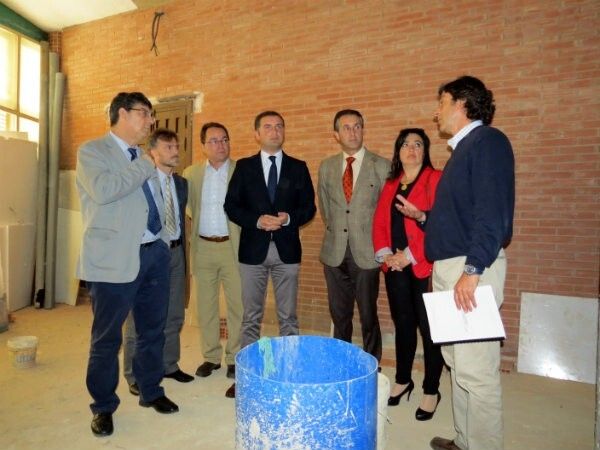La Junta destina al Programa de Fomento de Empleo Agrario en Huelva 3,6 millones de euros en 2013