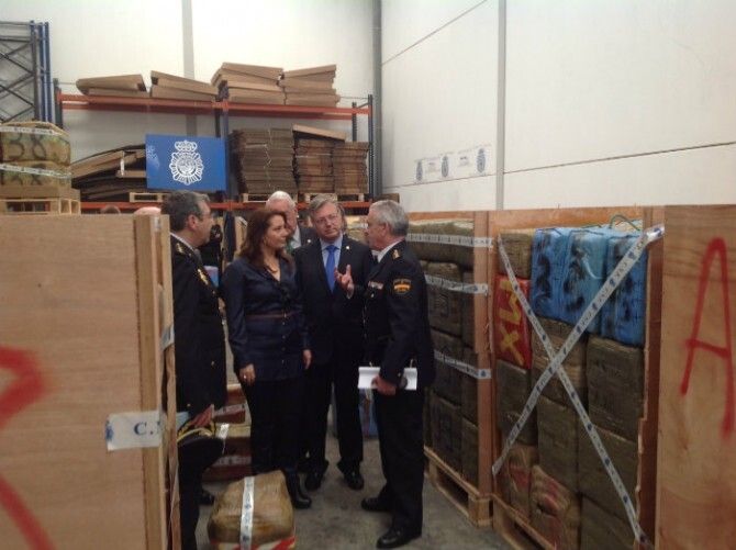 Detienen en El Rocío a dos personas relacionadas con las 52 toneladas de hachís halladas en Córdoba