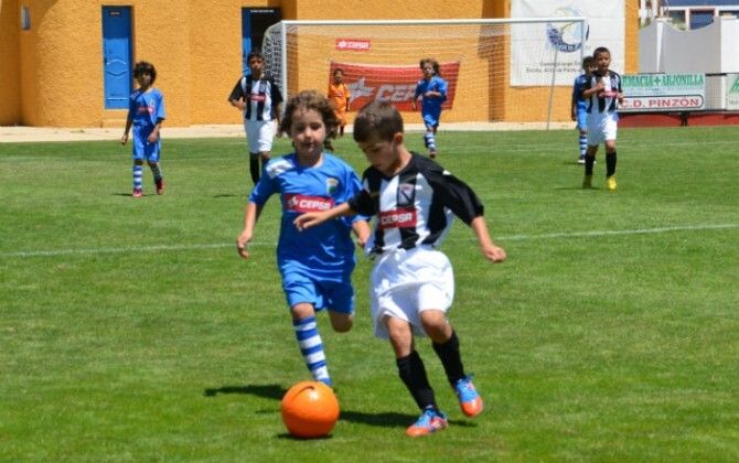 Gibraleón se alza con el VI Torneo Cepsa Prebenjamín
