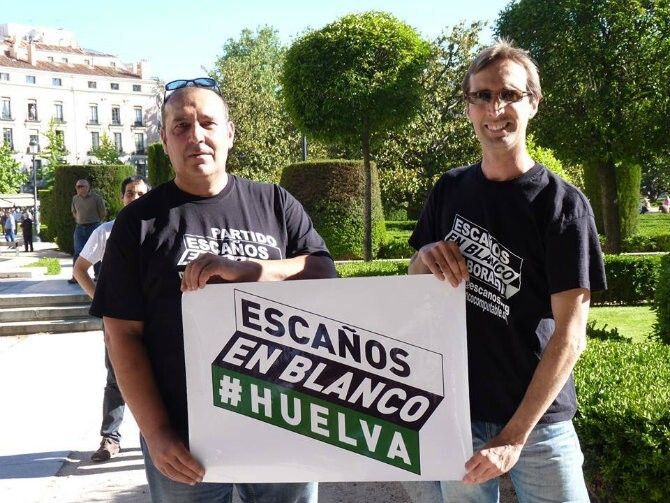 Dos onubenses formarán parte del consejo territorial de Escaños en Blanco-Andalucía