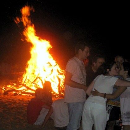 Siete hogueras controladas en la Noche de San Juan