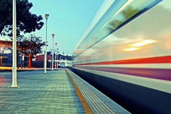 La exposición de fotografía ferroviaria sobre la línea Huelva-Zafra llega a Almonaster La Real