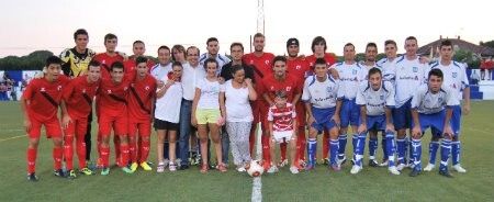 Triunfo del Sevilla Atlético en su partido solidario ante el CD Hinojos (1-3)
