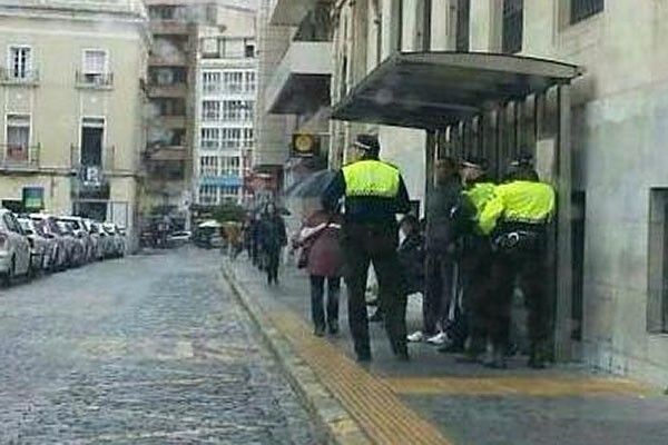 Los socialistas denuncian que Huelva no cumple con el número de policías que debe haber en verano
