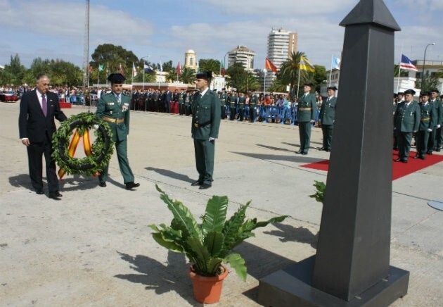 La Guardia Civil condecora a 17 agentes por su trayectoria profesional y en reconocimiento por servicios extraordinarios
