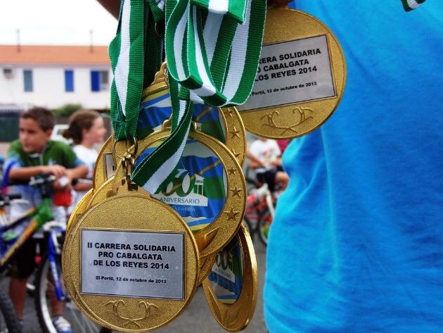 El Portil celebra la fiesta de la bicicleta para financiar la cabalgata de los Reyes Magos