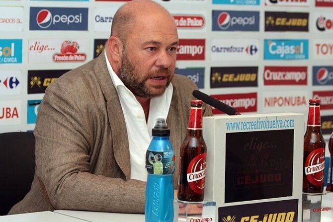 Comas: “Con la ampliación se dotará al Recreativo de mayor tranquilidad económica”