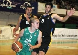Una floja segunda parte condena al Por Huelva (81-64)