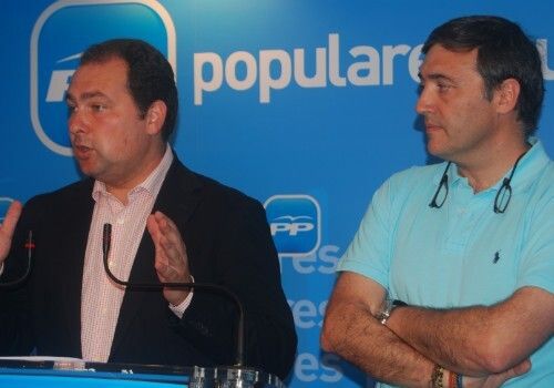 Toscano denuncia que el Ayuntamiento de Aljaraque 'tiene una deuda de 32 millones de euros'