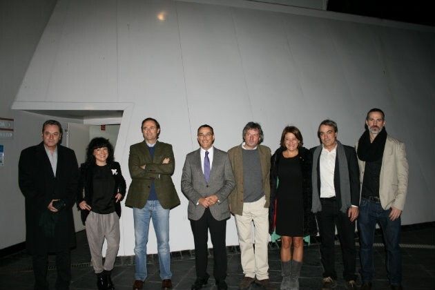Estreno de 'Entre dos mundos' en el Muelle de las Carabelas