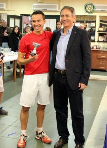 Tenis y Cartas a beneficio del Banco de Alimentos