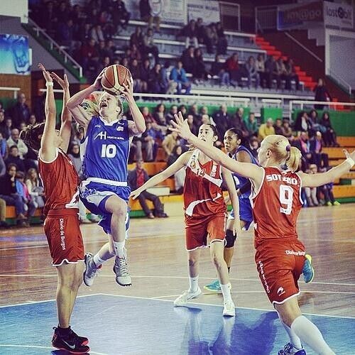 Reacción tardía y adiós a la Copa de la Reina (54-57)