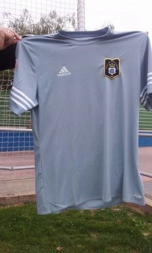 El Recre jugará con una equipación nueva ante el Levante