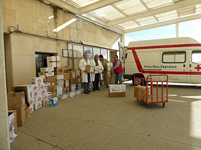 CCOO entrega 1.100 kilos de alimentos a Cruz Roja