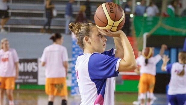 Patri Soler, baja en la vuelta a los entrenamientos en el Conquero