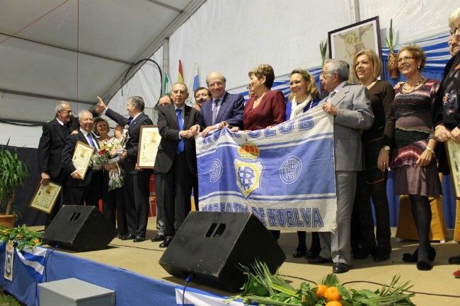 La Asociación de Antiguos Vecinos de San Sebastián rinde sus tradicionales homenajes en las fiestas del patrón