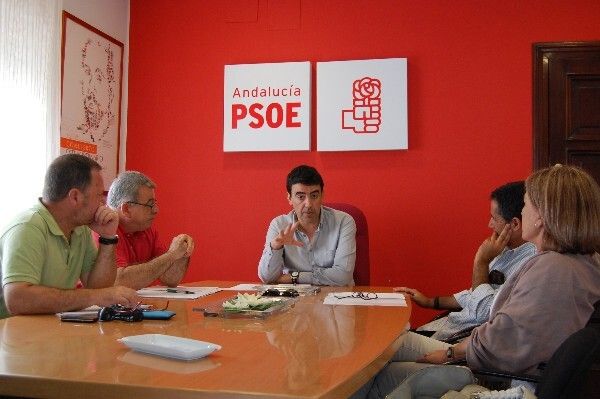 CCOO y UGT piden al PSOE que se prioricen las políticas generadoras de Empleo