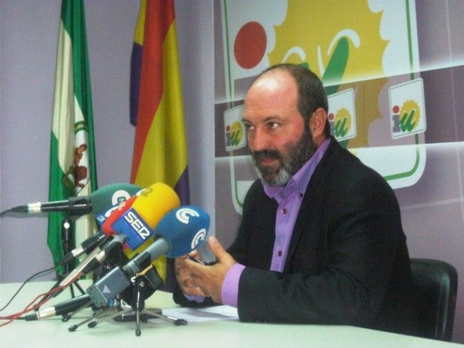 Pedro Jiménez exige la realización de estudios epidemiológicos y critica las declaraciones de la Consejera de Salud