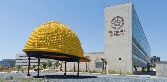 El runrún: Un casco muy friki