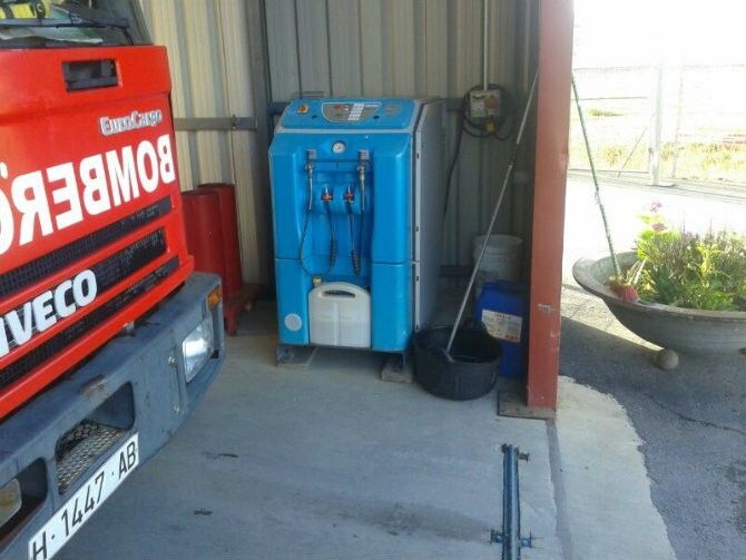 Industria da dos meses al Consorcio de Bomberos para cumplir la normativa de carga de botellas de aire