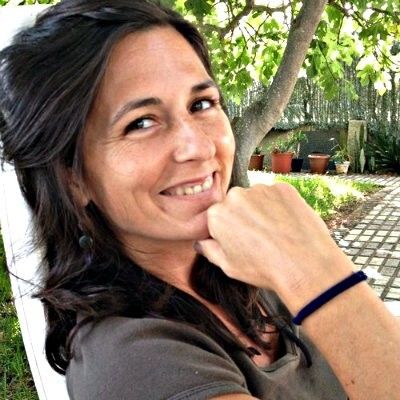 La periodista onubense Elena Barrios obtiene una medalla Victory Award a la investigación académica