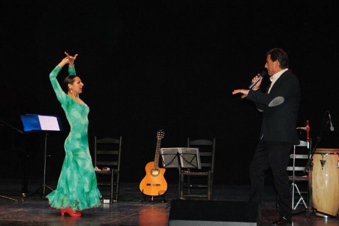 María Isabel, entre los artistas de ‘Al son de la copla’