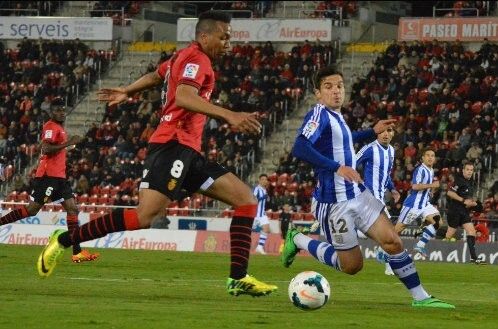 Un Cabrero vital amarra un punto en el desacierto (0-0)