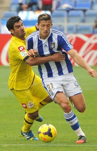 Morbo en el centro de la zaga albiazul