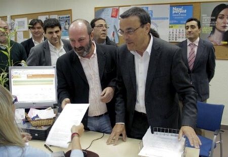 La Plataforma en defensa del tren pide al subdelegado del Gobierno Central su mediación ante Fomento
