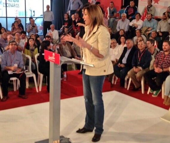 Cayo Lara pide a Díaz que reconsidere la retirada de competencias a Fomento para que siga 'la normalidad'