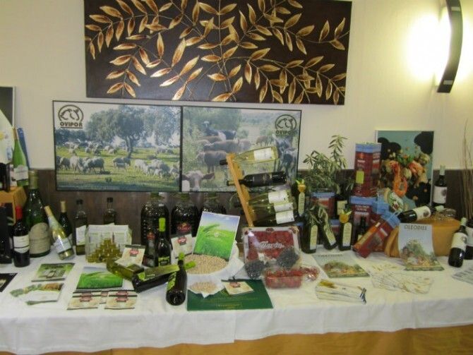 ‘Exquisitamente’ dedica su tercera jornada al garbanzo de Escacena y los vinos de Raigal