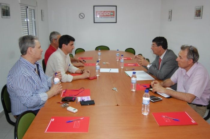 CCOO traslada a Valderas su 'preocupación' por los recolocables de Astilleros