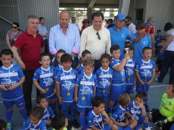 San Juan celebra un torneo de fútbol base