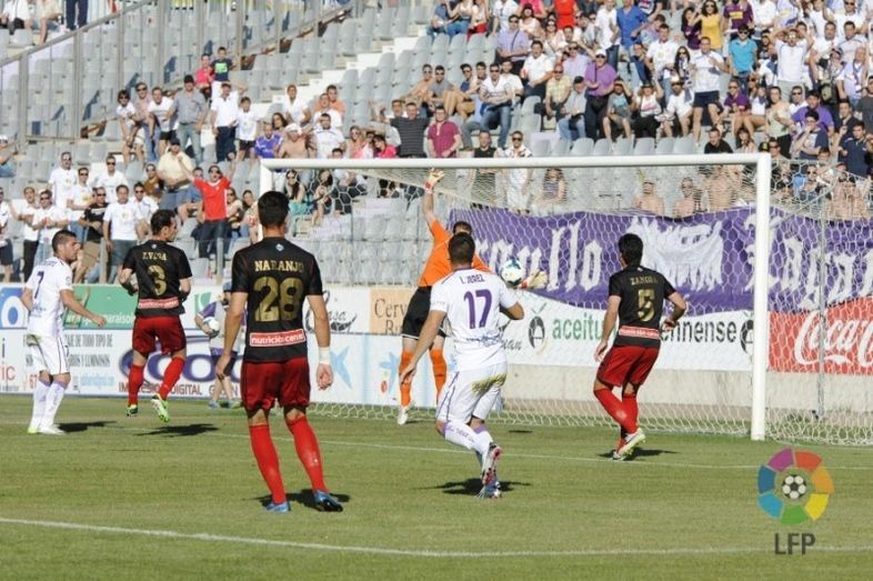 El Decano sigue en el camino que no lleva al playoff (3-1)