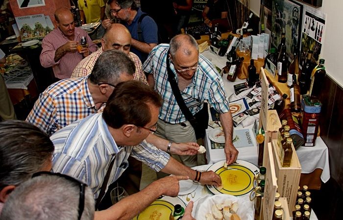 Bacalao islandés con acento onubense, acompañado por el fresco Barbadillo y el oro líquido de Oleodiel en ‘Exquisitamente’